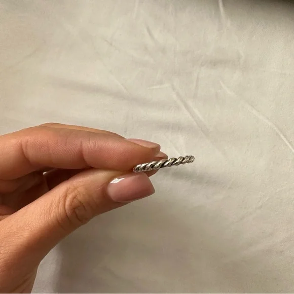 PANDORA | Twisted Rope Stackable Ring - Picture 5 of 5